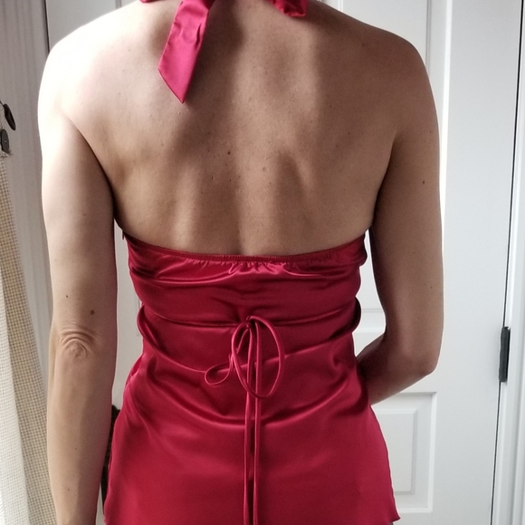 Top - Picture 2 of 3